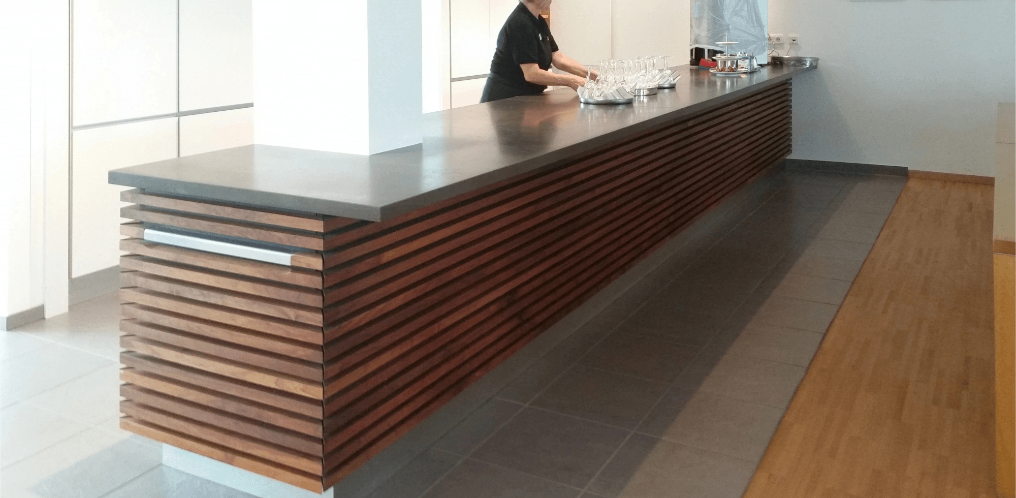 Kaffeeküchen und Kantinen nach Maß vom Schreiner bei Stuttgart