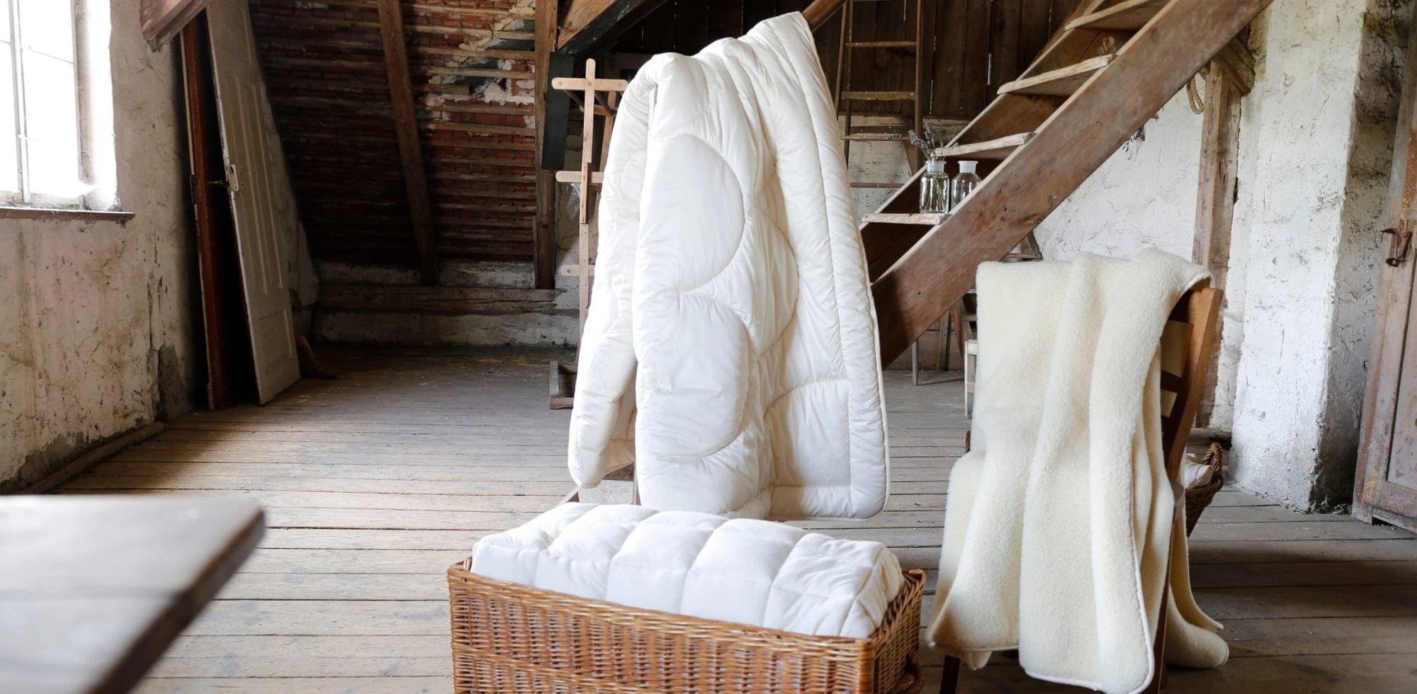 Naturmatratzen und Bettwaren aus Naturmaterialien der Schreinerei Holzmanufaktur für die Region Stuttgart