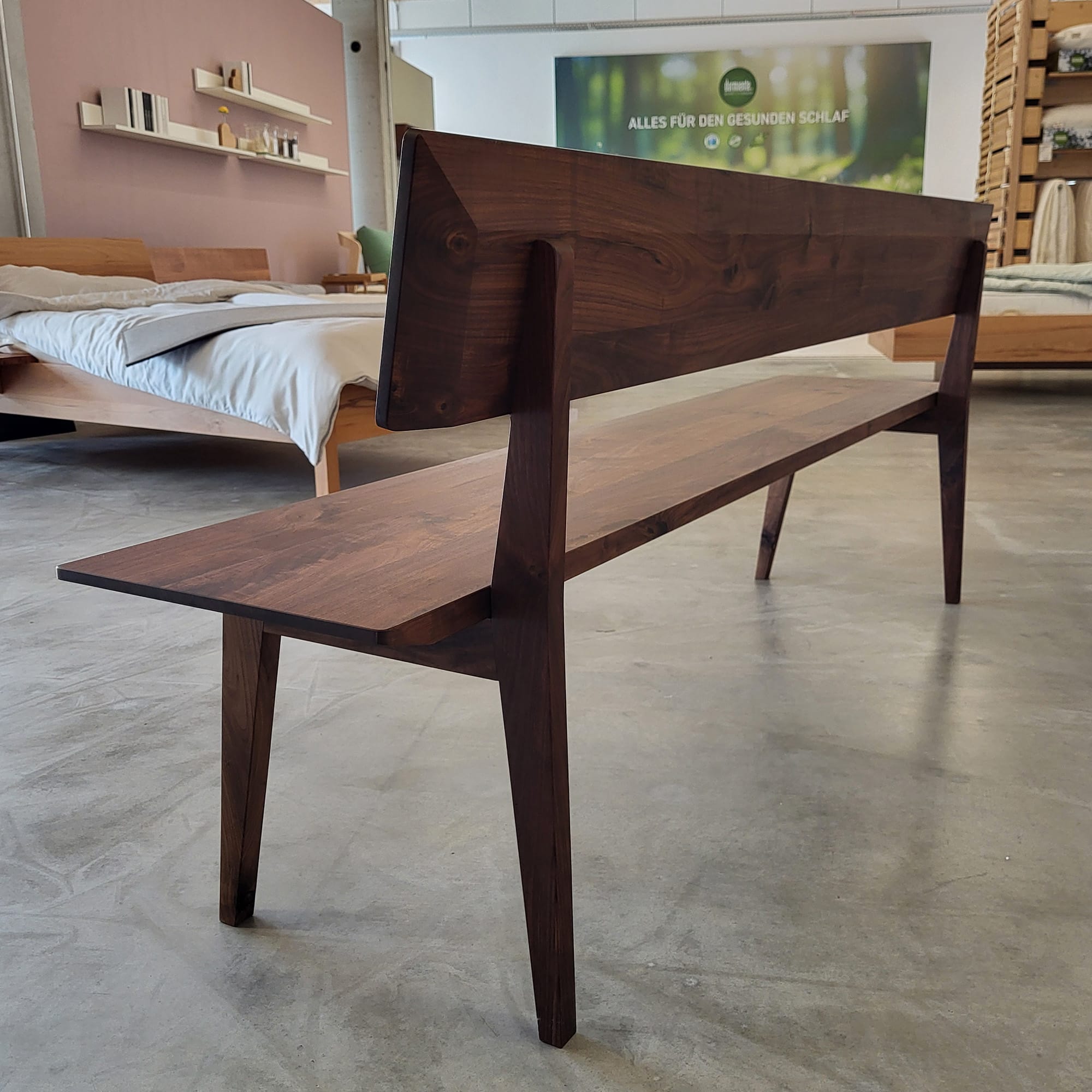 Holzmanufaktur Bank PLACE mit Rückenlehne Wildnuss 200 x 48 x 45 cm Bank PLACE mit Rückenlehne Wildnuss 200 x 48 x 45 cm