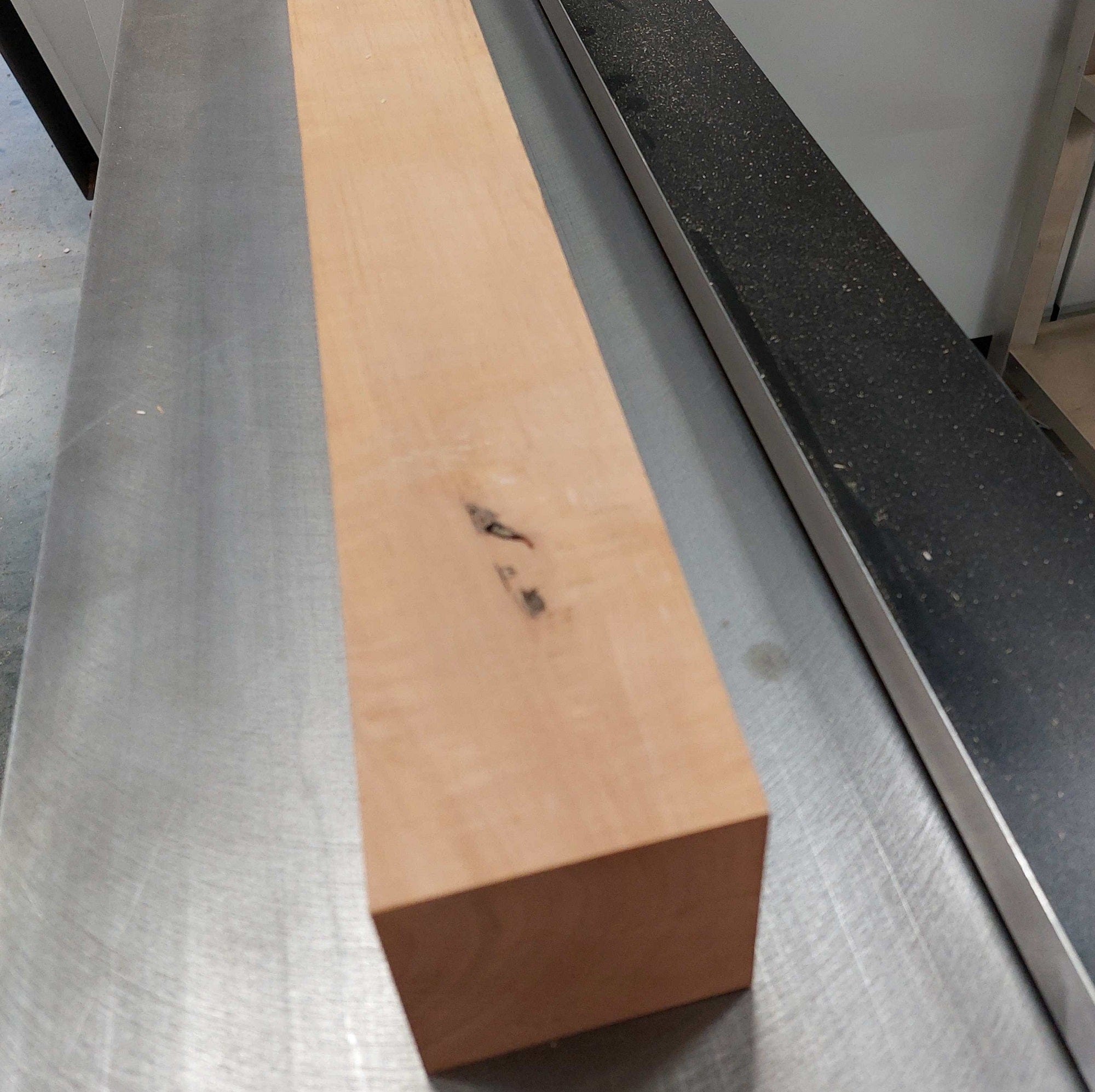 Birnbaum Bastelholz Kanthölzer 8 x 8 cm gehobelt