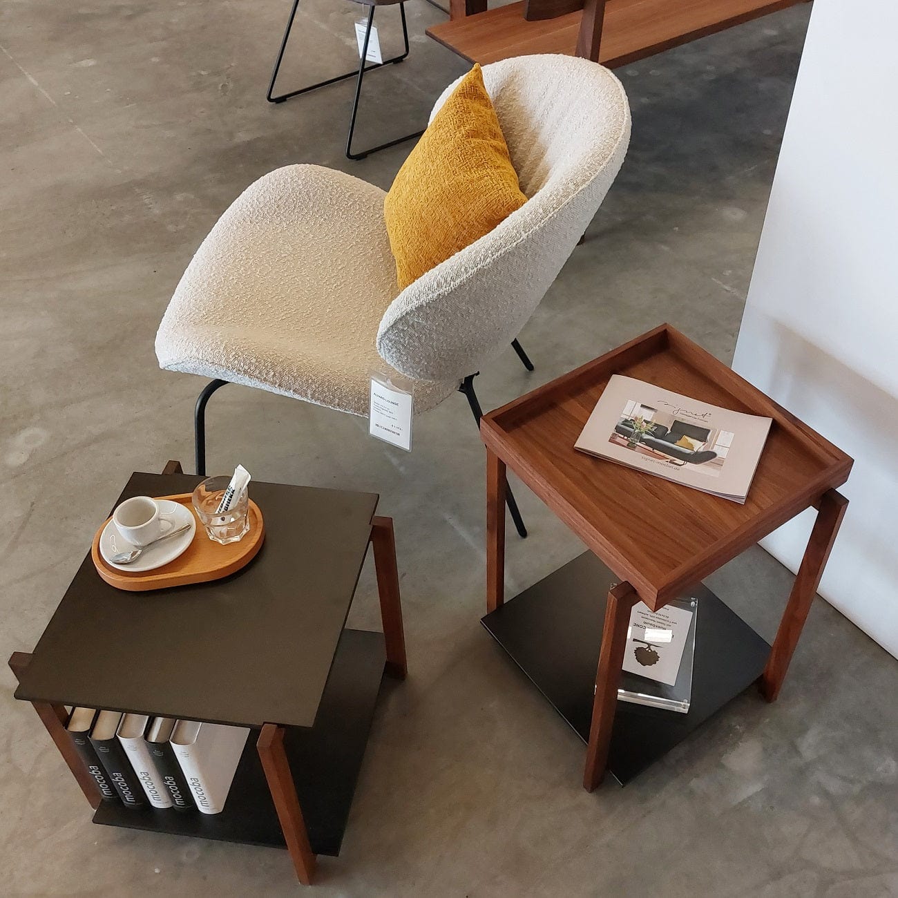 Holzmanufaktur Beistelltisch CONE Beistelltische, Nussbaum & HPL