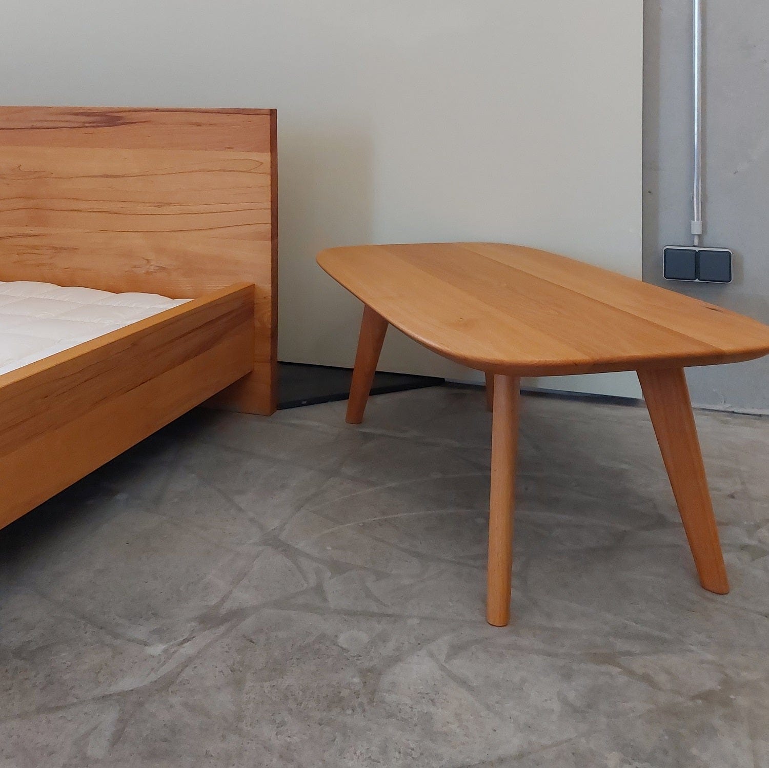 Holzmanufaktur Beistelltisch MARTA Couchtisch Kernbuche 100 x 55 cm