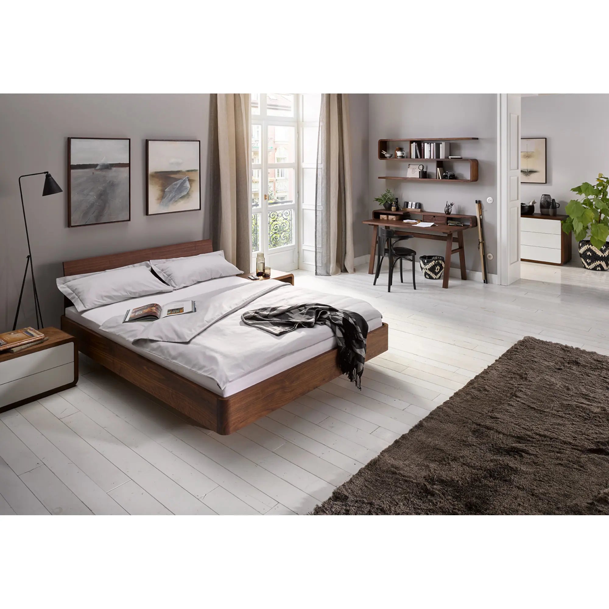 Holzmanufaktur COM:CI Bett mit Holzkufen