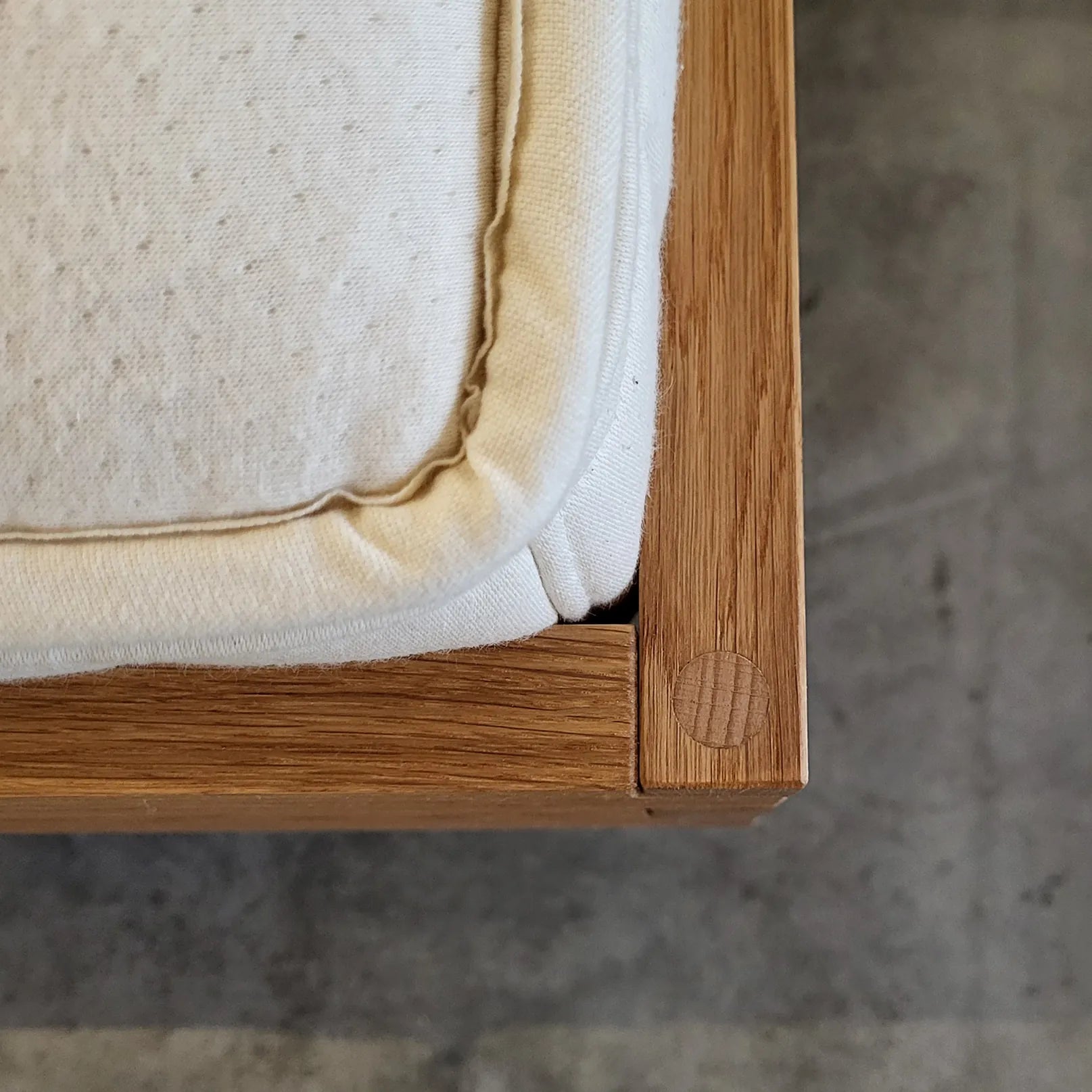 Holzmanufaktur PADIO Bett mit Lehne BOW XL Wildeiche gebürstet 180 x 200cm Bett PADIO BOW XL Wildeiche gebürstet 180 x 200cm