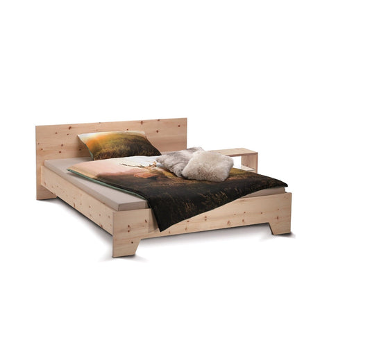 Zirbenbett 120x200 cm metallfrei in Zirbelkiefer, Holzmanufaktur Bett Sen