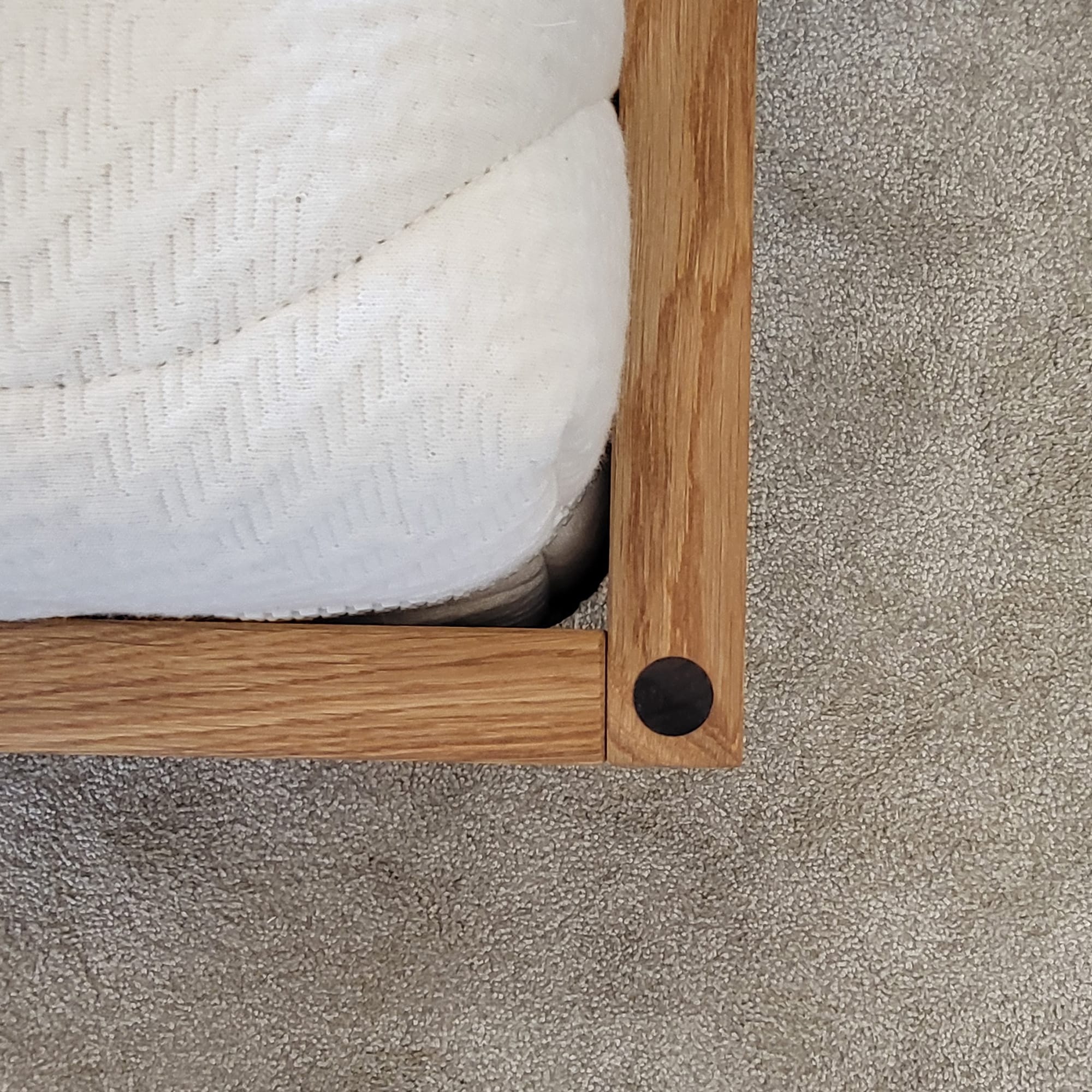 Holzmanufaktur STEP-X XL Bett 180x200 cm mit Holzkufen Wildeiche STEP-X XL Bett 180x200 cm mit Holzkufen Wildeiche