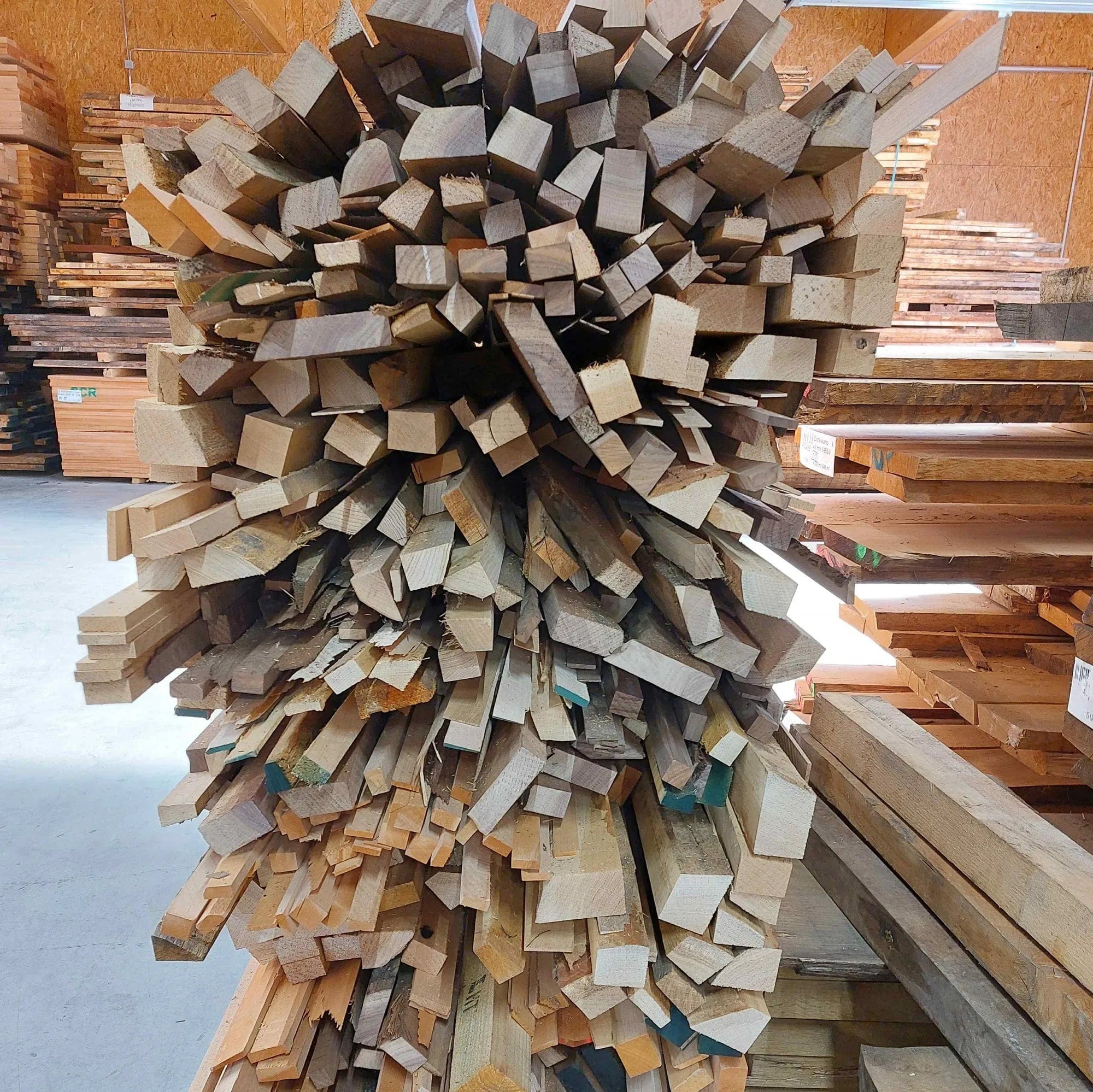 Holzmanufaktur Massivholz Brennholz zur Abholung