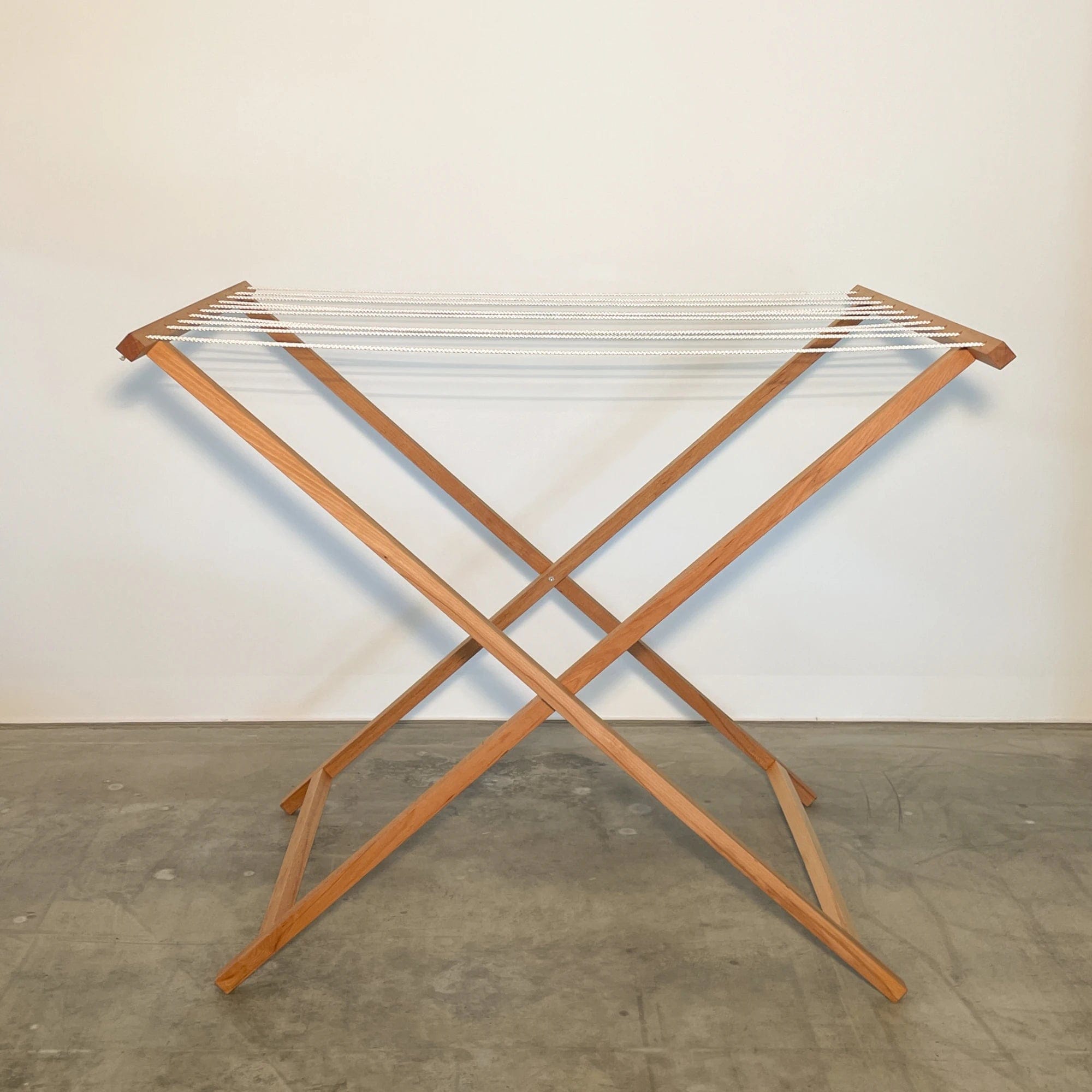 Holzmanufaktur Wäscheständer Franz aus massivem Holz - Kernbuche geölt