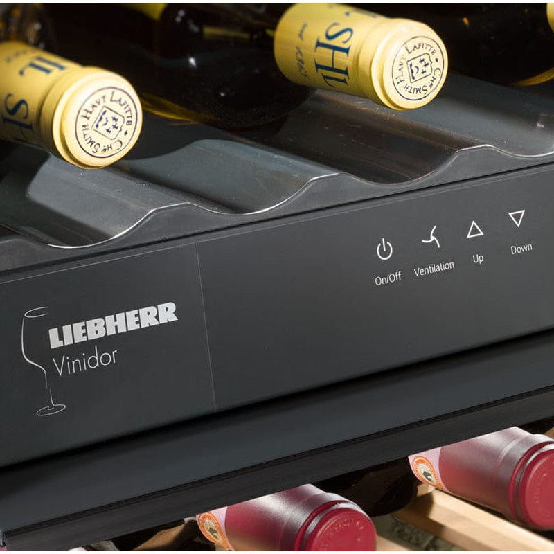 Liebherr Monolith Kühlschrank führen wir exklusiv in unserer Küchen-Schreinerei