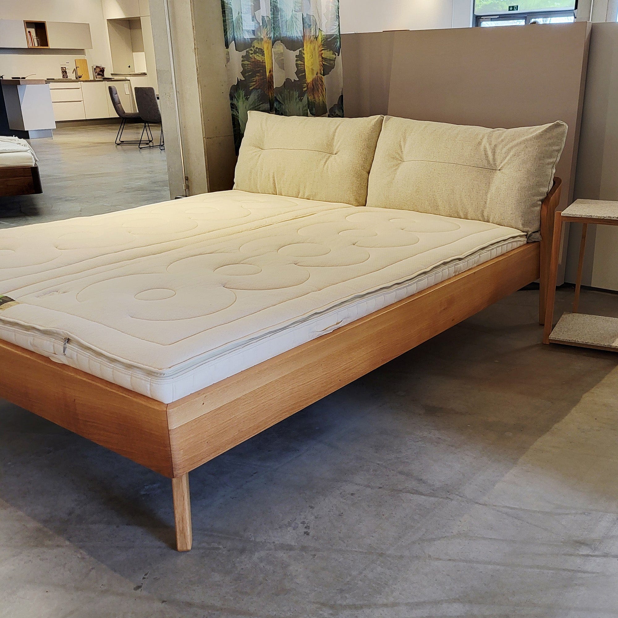 Holzmanufaktur Bett AINO XL 180 x 200 cm Eiche Bett AINO XL 180 x 200 cm Eiche