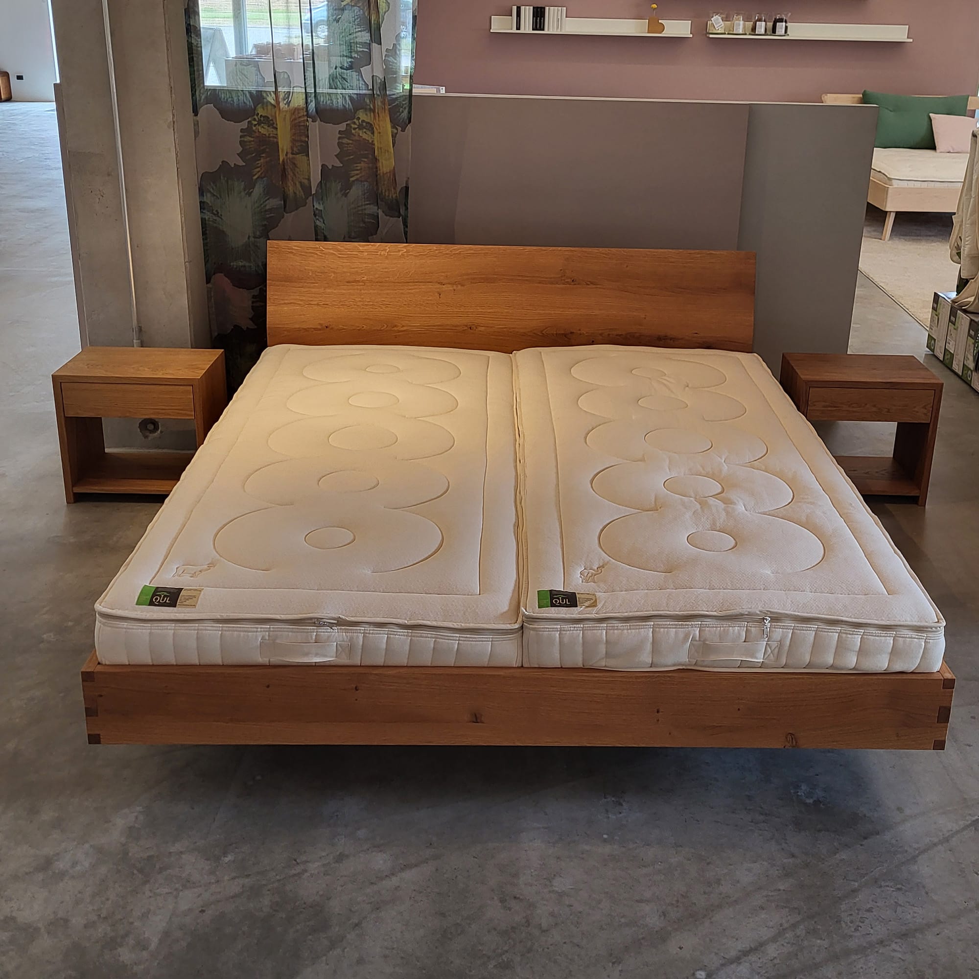 Holzmanufaktur Bett PADIO EDGE XL  Wildeiche gebürstet 180 x 200cm (Ausstellungsstück) Bett PADIO EDGE XL  Wildeiche gebürstet 180 x 200cm (Ausstellungsstück)