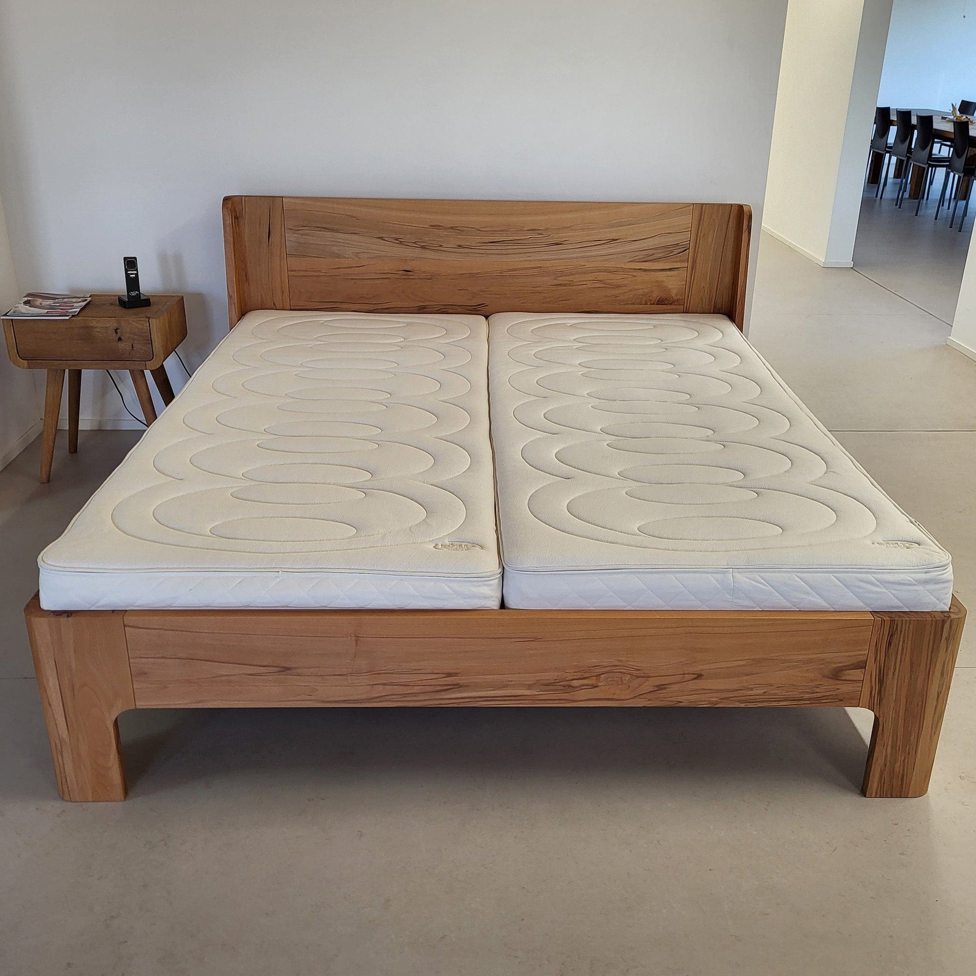 Holzmanufaktur GIRO Bett Kernbuche 180x200 cm GIRO Bett Kernbuche 180x200 cm
