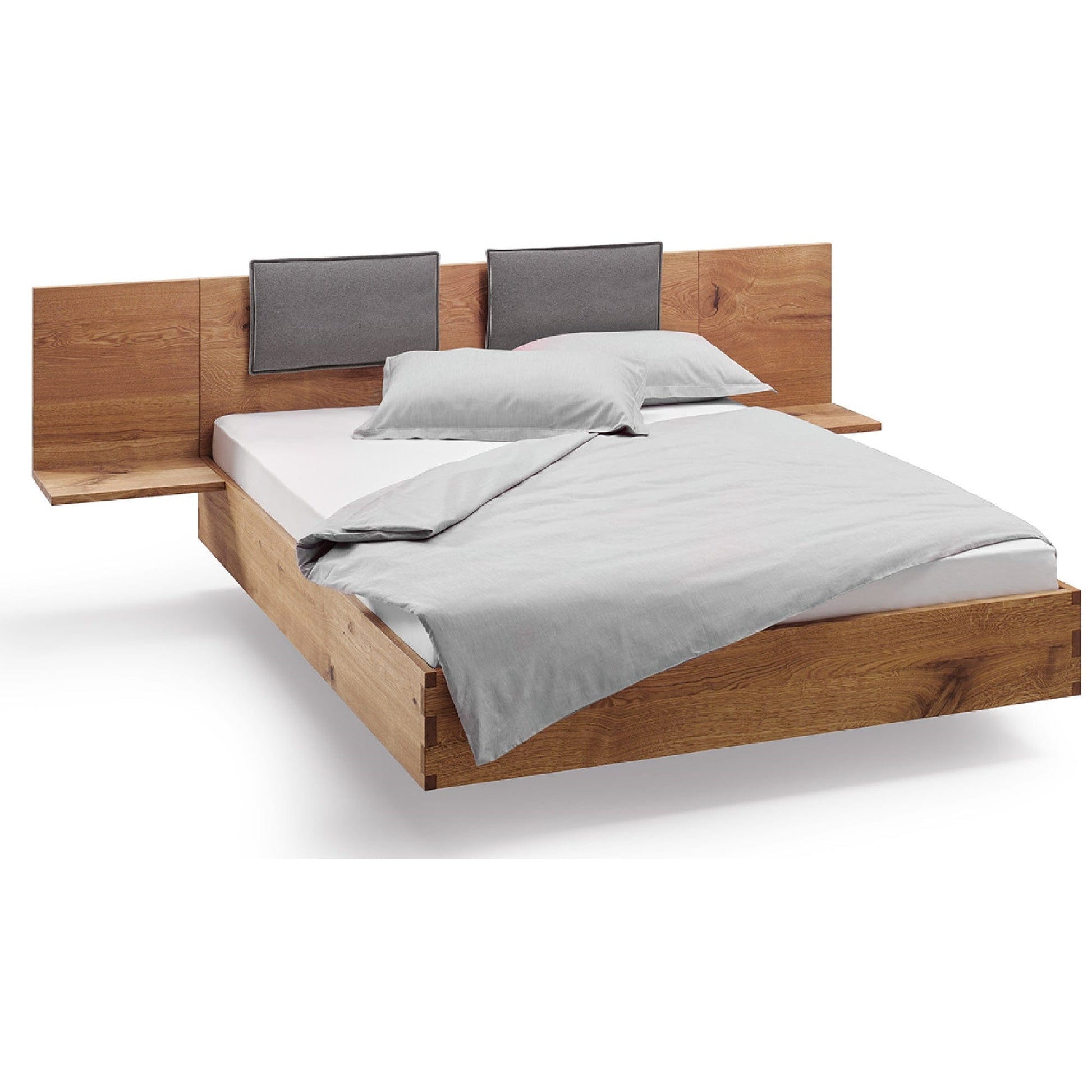 Holzmanufaktur Bett NAP aus Massivholz Wildeiche gebürstet mit hoher Rückenlehne
