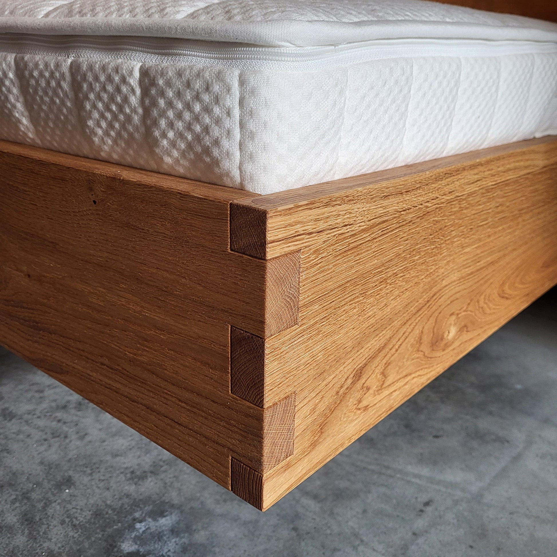 Holzmanufaktur PADIO BOW Wildeiche metallfrei, 180x200 cm Wildeiche gebürstet