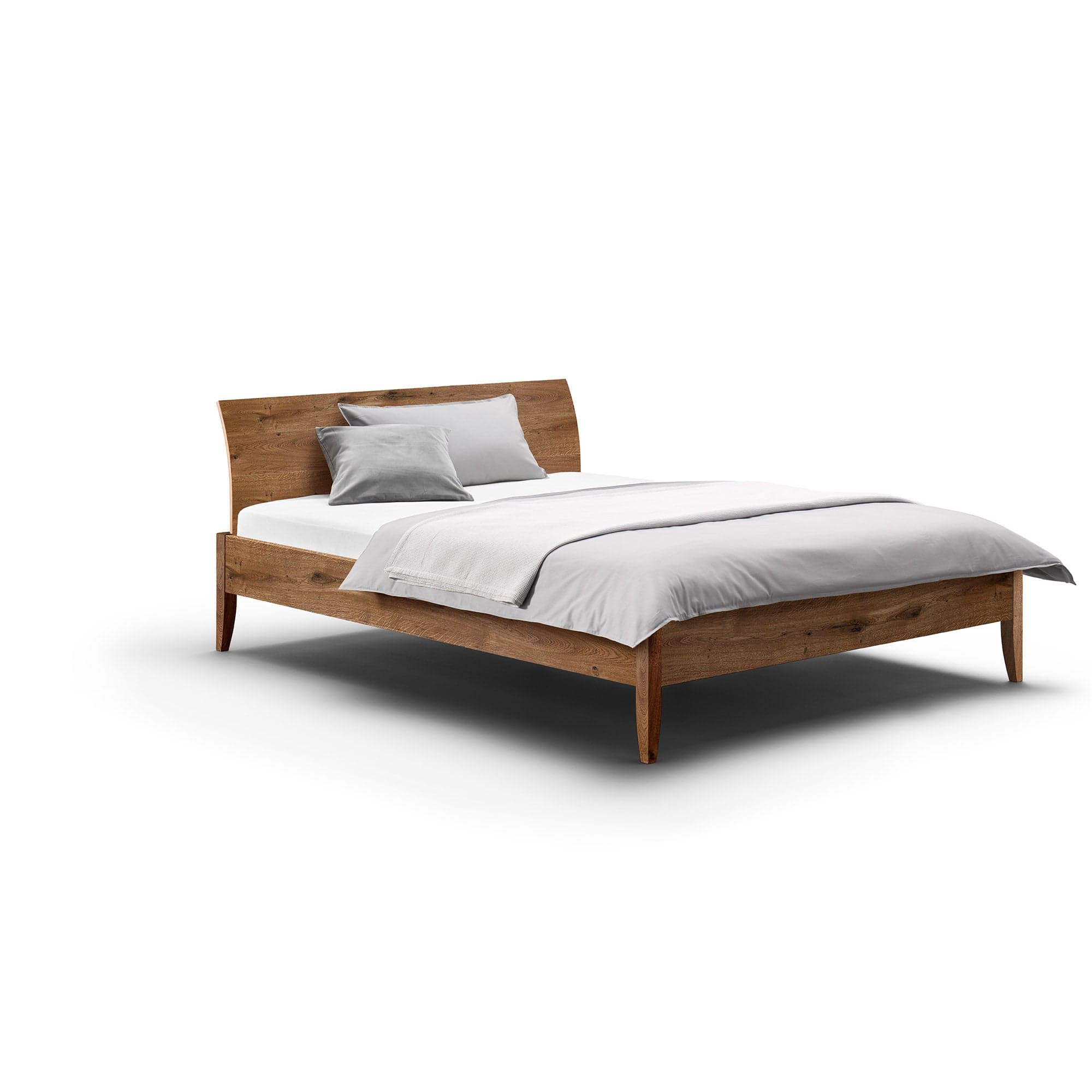 SANJA Naturholz King Size Bett metallfrei, mit biologischer Oberfläche, hier in Wildeiche mit gebogener Einsteck-Rückenlehne.