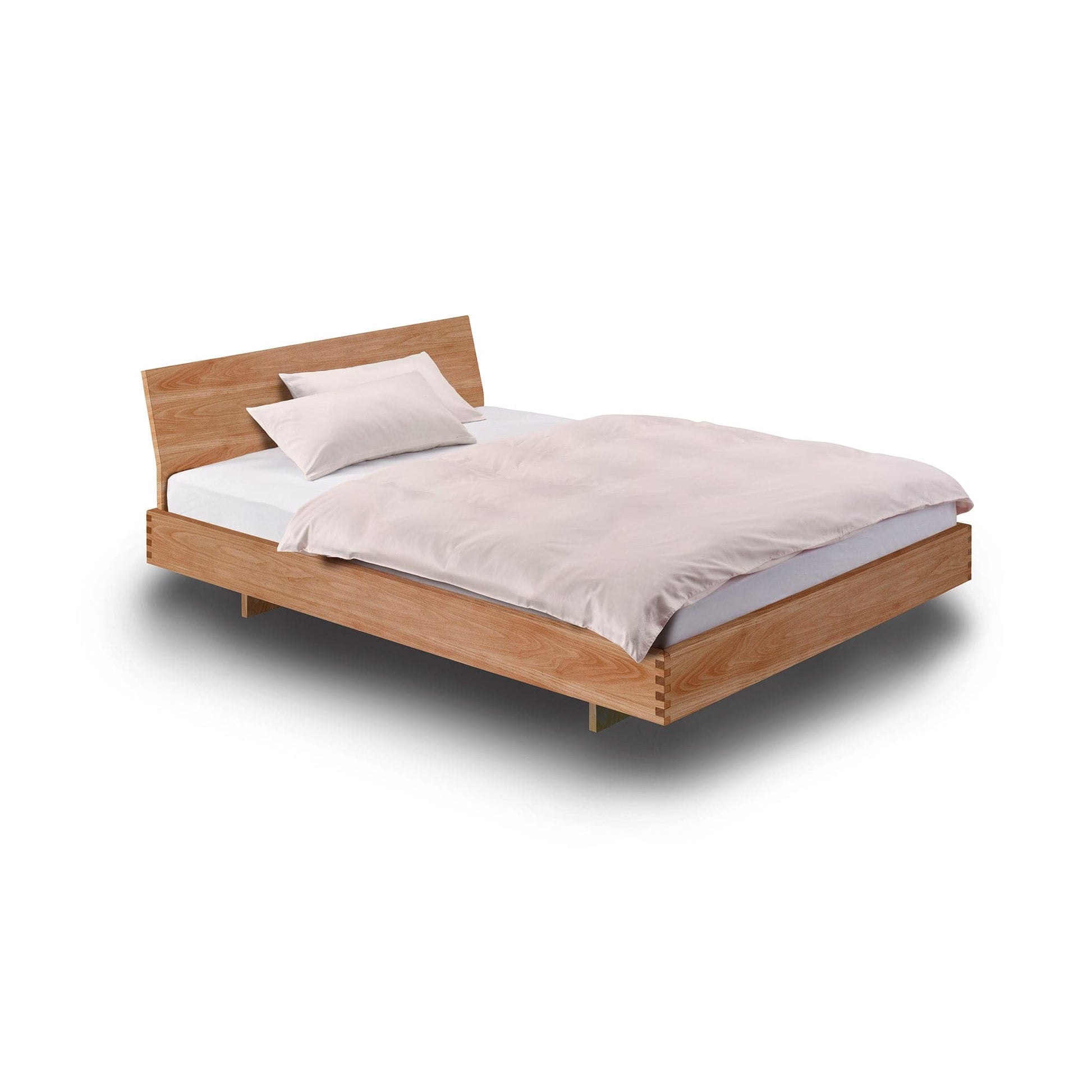 Holzmanufaktur metallfrei Naturholzbetten. Hochwertige und handwerkliche Betten aus unserer Schreinerei, Made in Germany