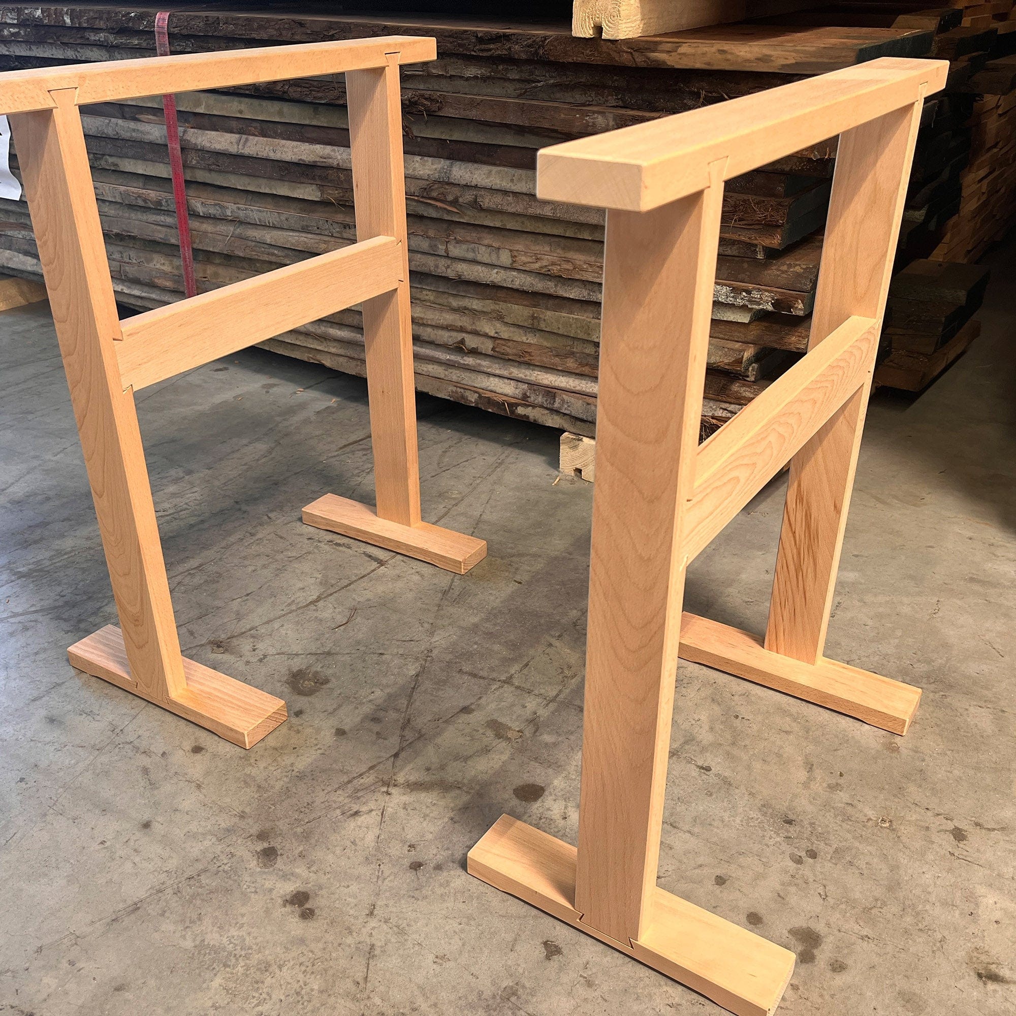 Tischbock aus massivem Buchenholz, Höhe: 73 cm (als Paar, zerlegbar)