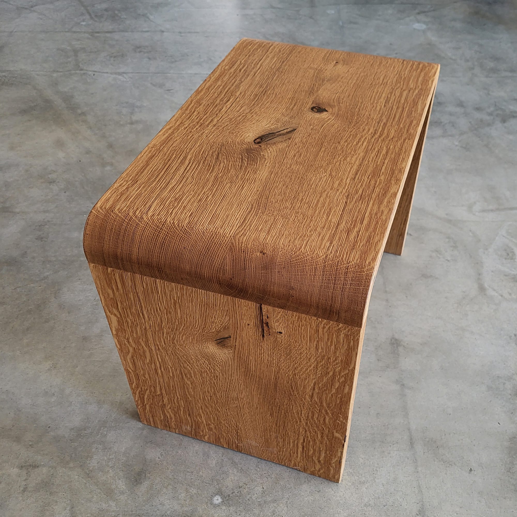 Holzmanufaktur Hocker COM:CI Wildeiche Hocker COM:CI Wildeiche