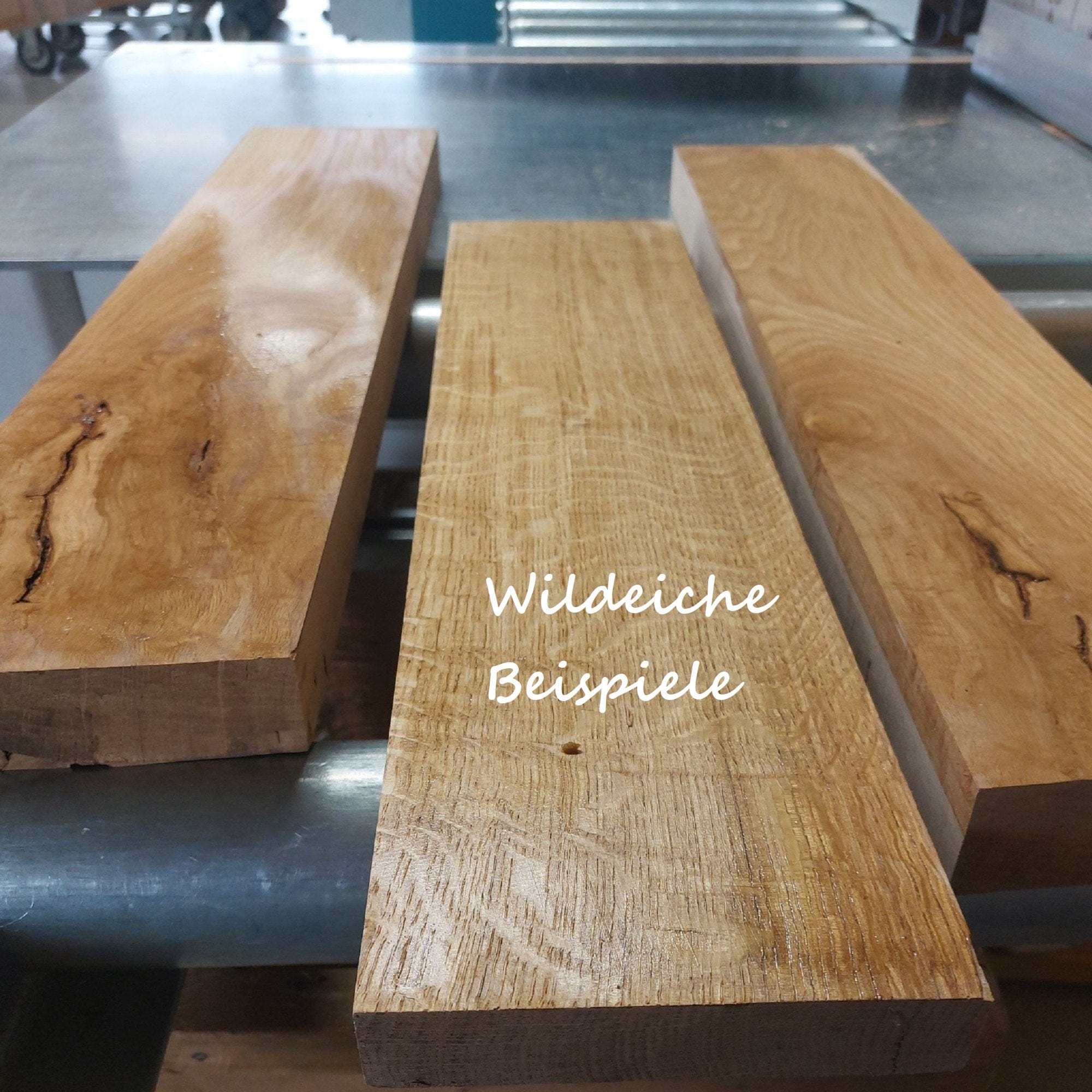 Holz Wandboard massiv mit Schweizer Kante aus wilder Eiche, geölt und gewachst