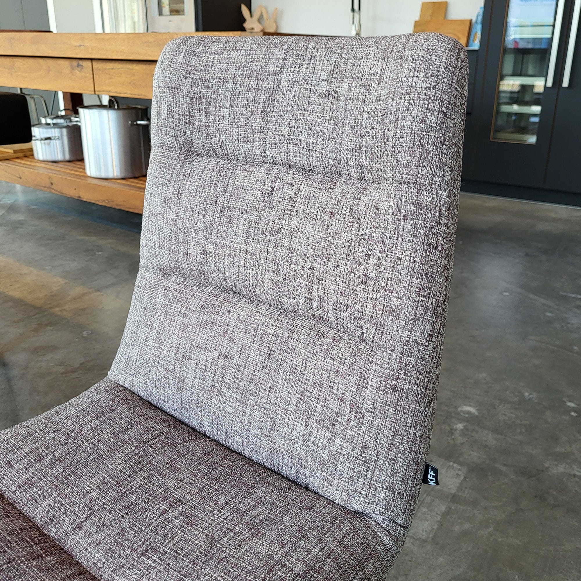 KFF Stuhl ARVA LIGHT mit Drahtkufe ohne Querstrebe Stuhl ARVA LIGHT mit Drahtkufe ohne Querstrebe