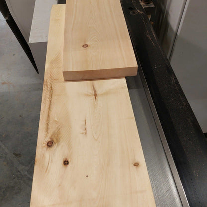 Holzmanufaktur Zuschnitt Zirbelkiefer Massivholz Zuschnitt Stärke: 28 mm